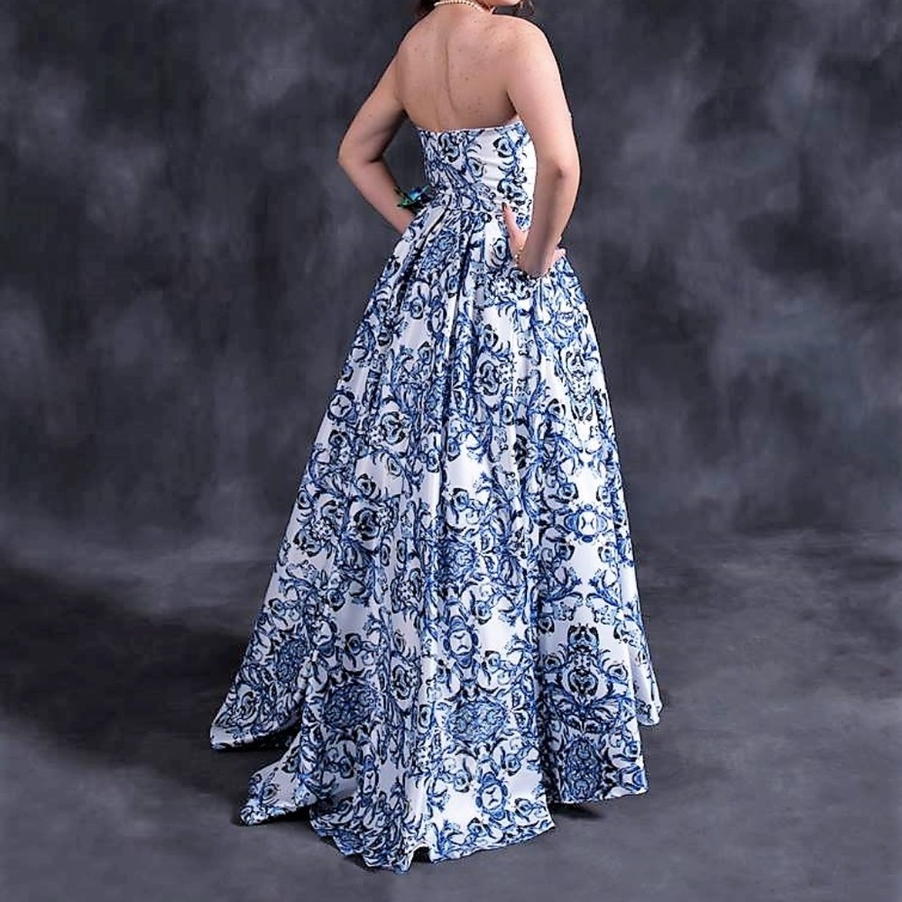 PROM DRESS